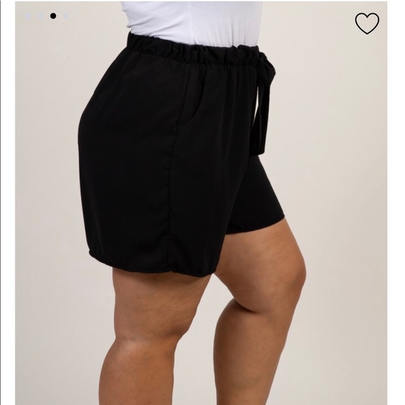PinkBlush Front Tie Shorts 1X - Picture 2 of 4